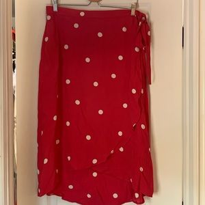 The most adorable wrap skirt, perfect for summer.